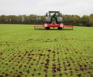 Farmers invited to bid for Somerset flood works